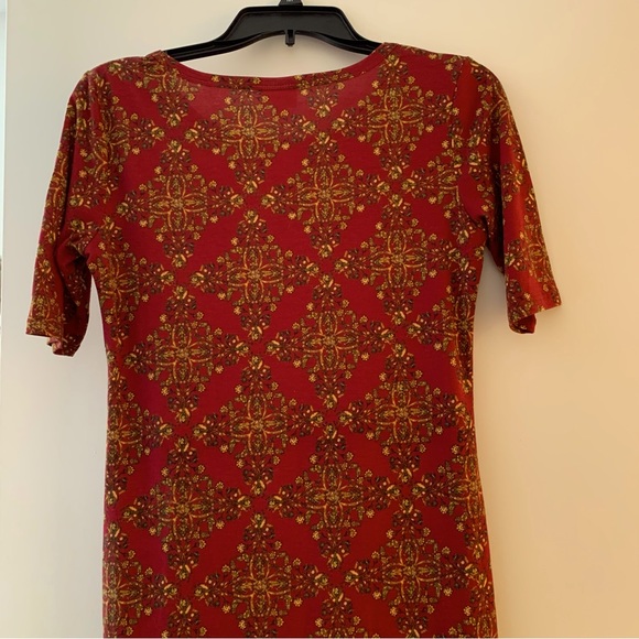 LULAROE. Red/Gold fitted straight dress. Size S. Simply Comfortable. - Picture 3 of 9